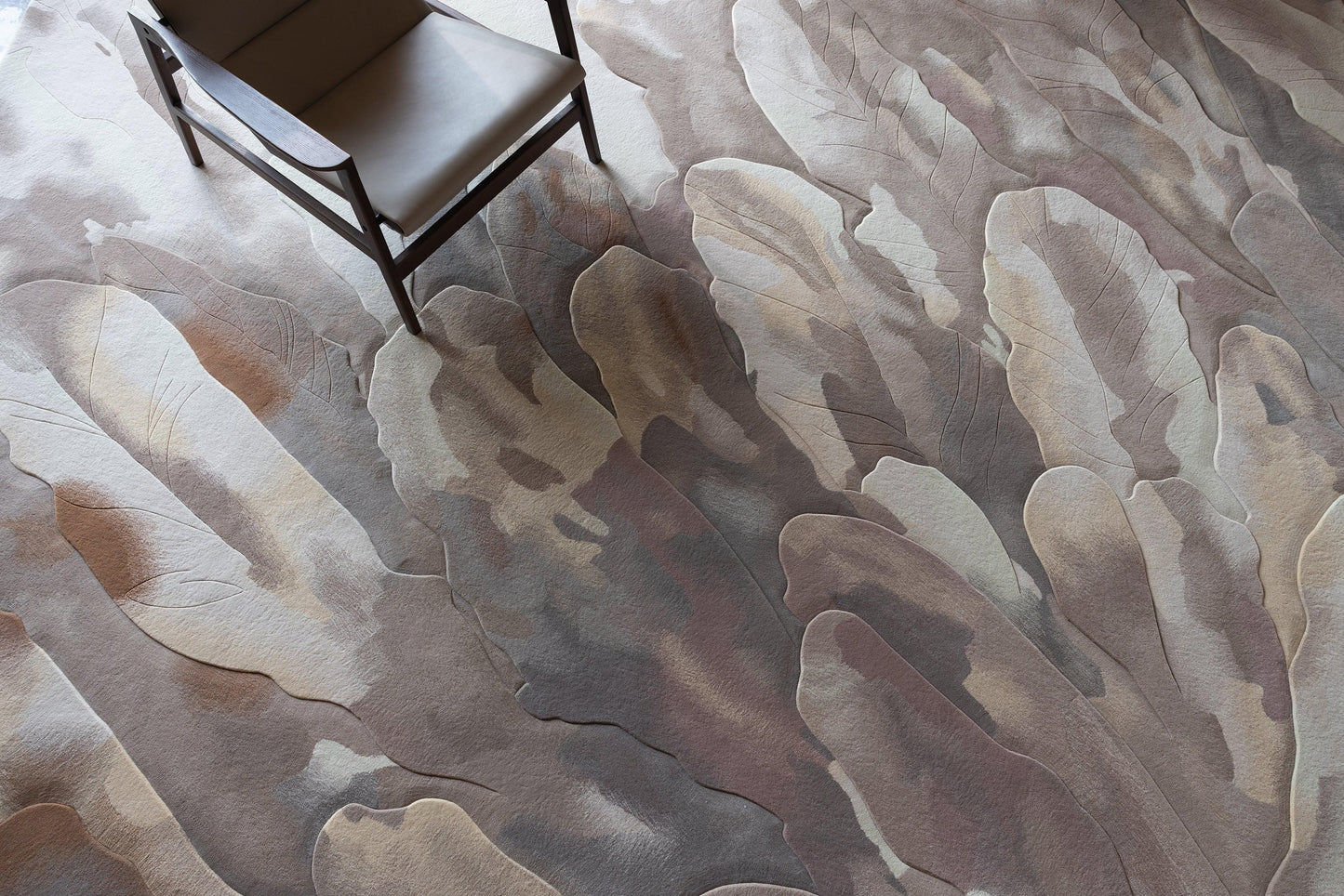 2.5*3m Plume Carpet - 100% Semi-Worsted New Zealand Wool - Zuma UAE