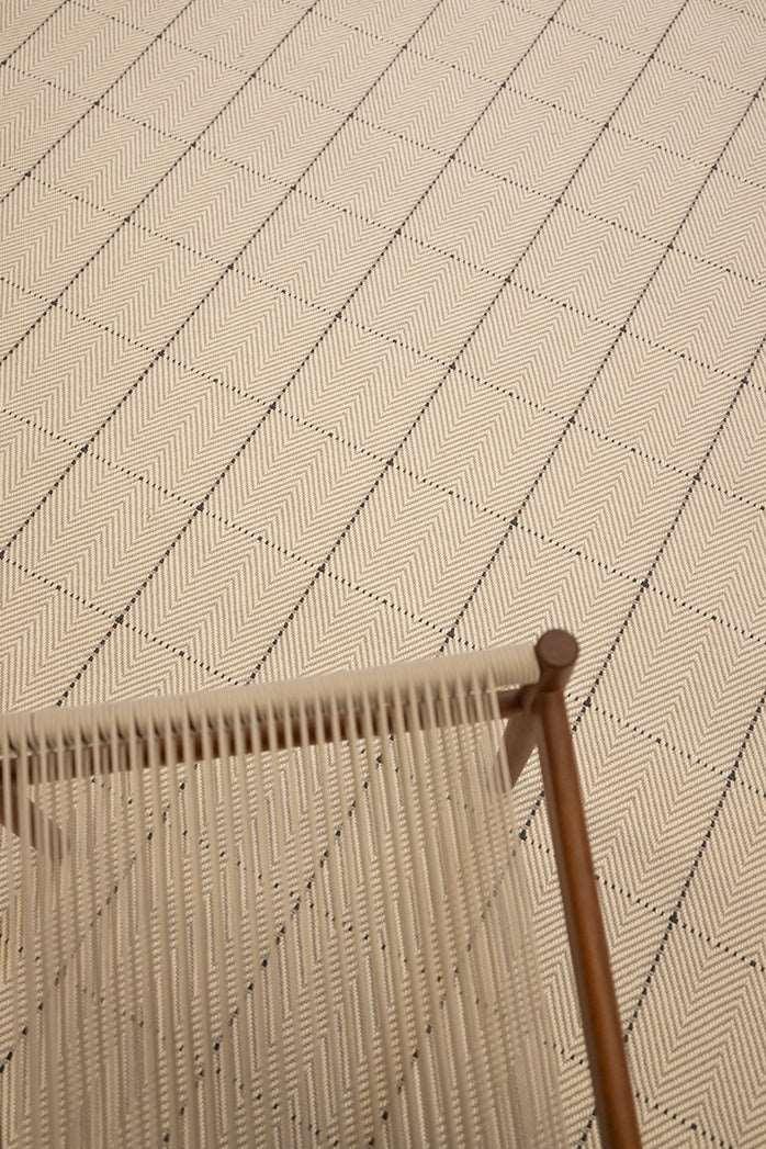 Herringbone 2.0 Carpet - Virgin Wool Handloom Carpet - Zuma UAE