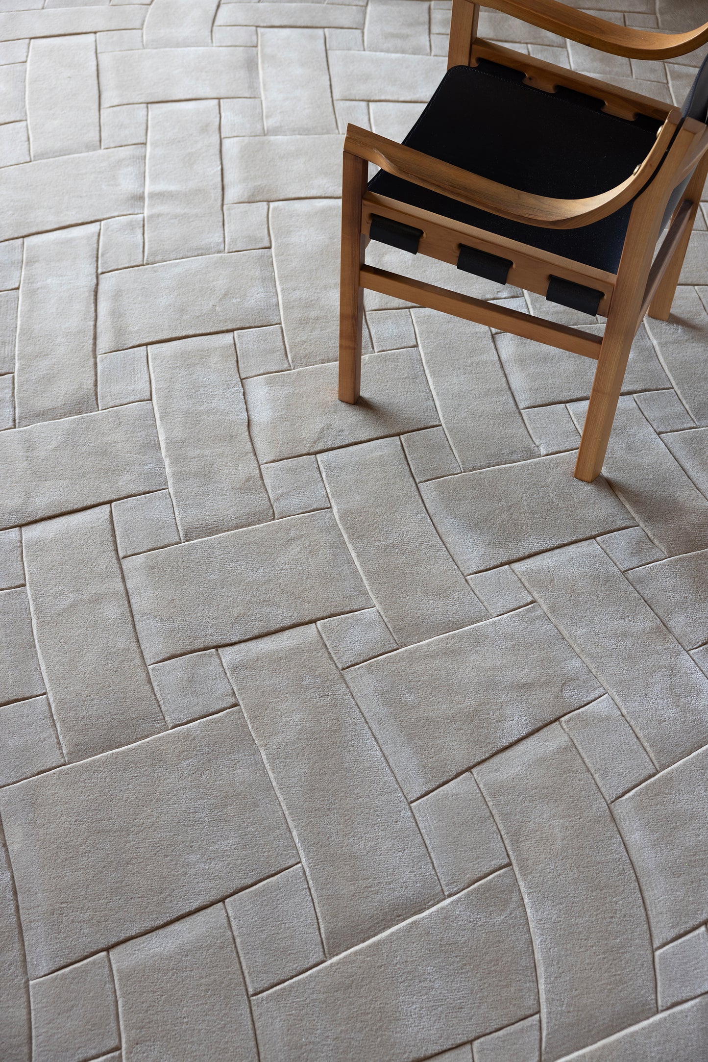 4*6m Trug 2.0 Carpet - 50% New Zealand Wool and 50% Cotton Silk - Zuma UAE