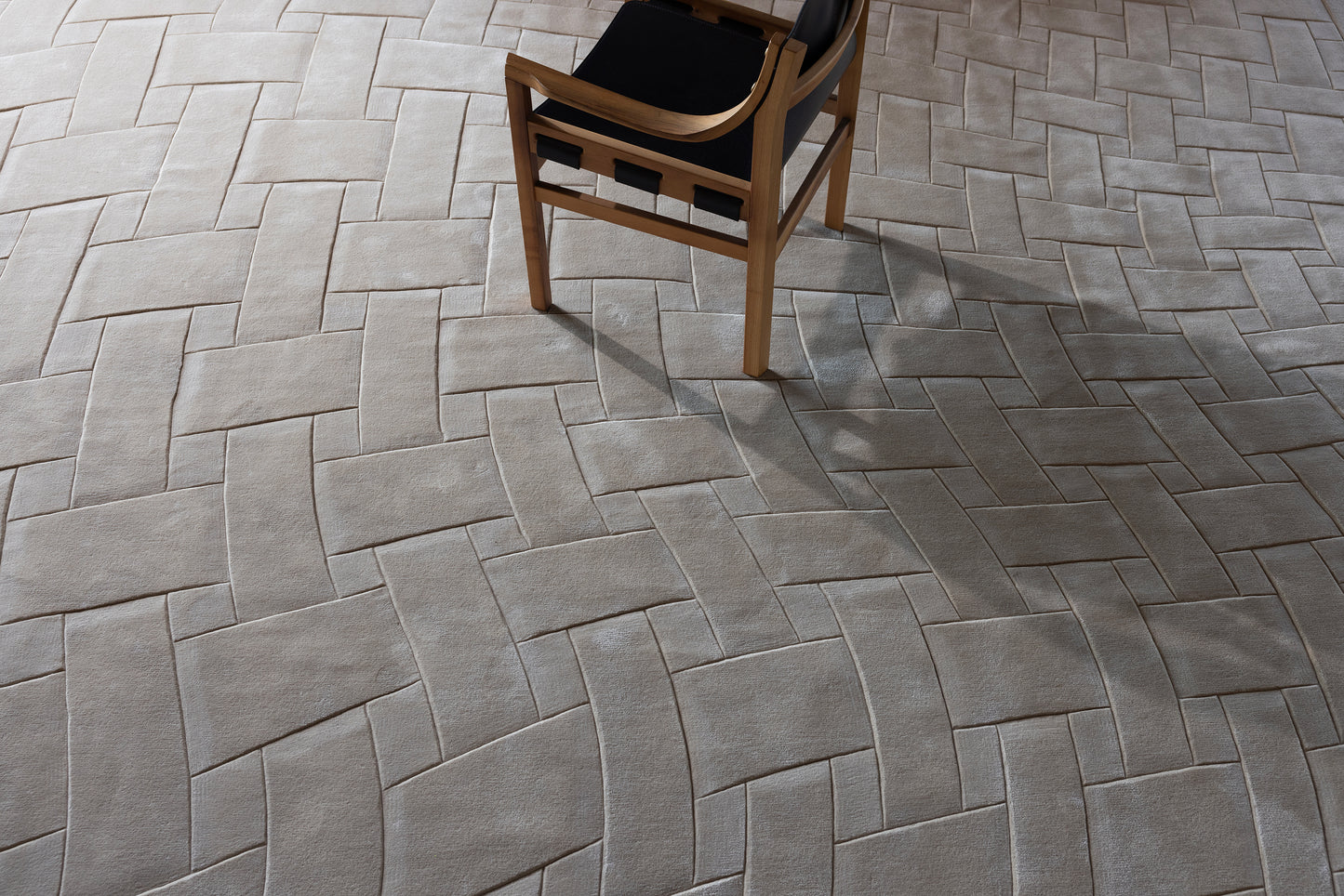 2*3m Trug 2.0 Carpet - 50% New Zealand Wool and 50% Cotton Silk - Zuma UAE