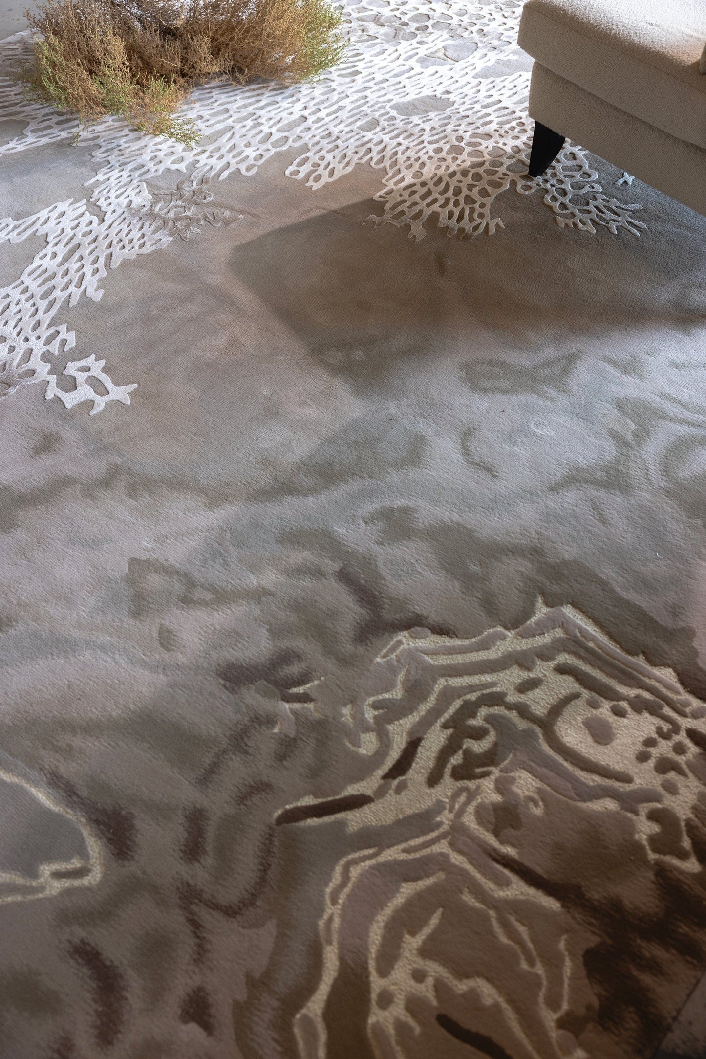 La Roche Carpet - 100% Semi Worsted New Zealand and Tencel - Zuma UAE