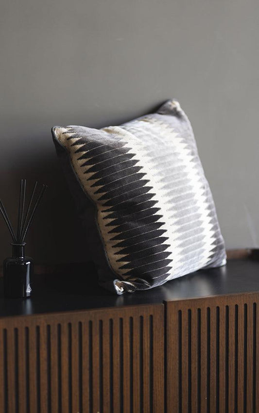 Vallencia Cushions - Zuma UAE