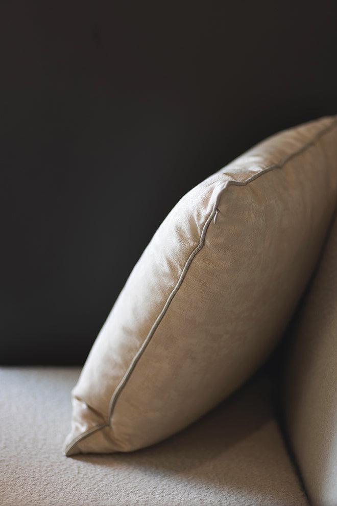 VOSKI CUSHIONS IVORY