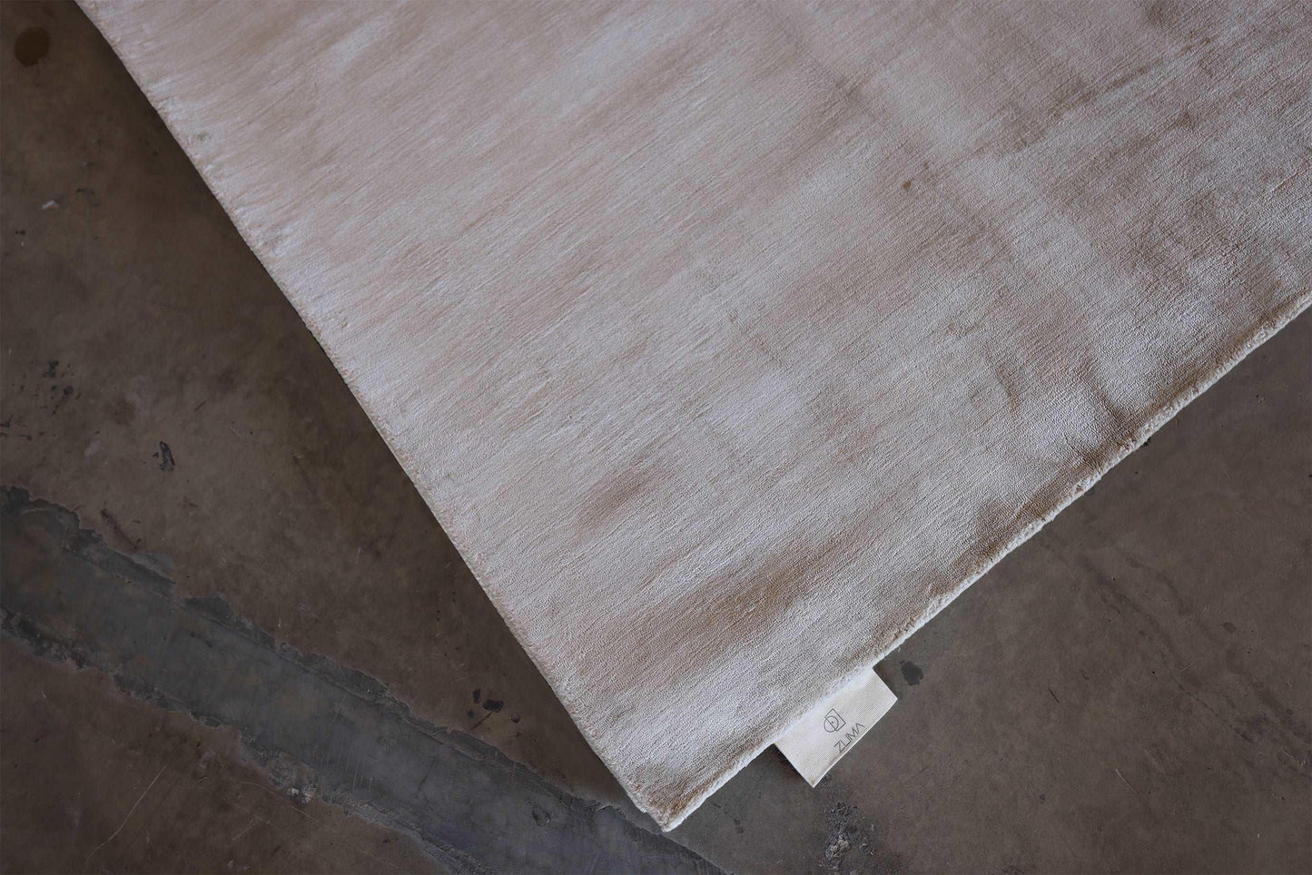 Fine Loom Collection - Cotton Silk & Fineloom Carpet - Zuma UAE