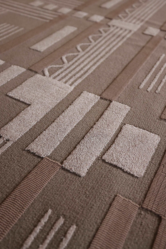 Louis (Brown) Carpet - Hand Carded Semi worsted New Zealand Wool, New Zealand and Polished Cotton Silk - Zuma UAE