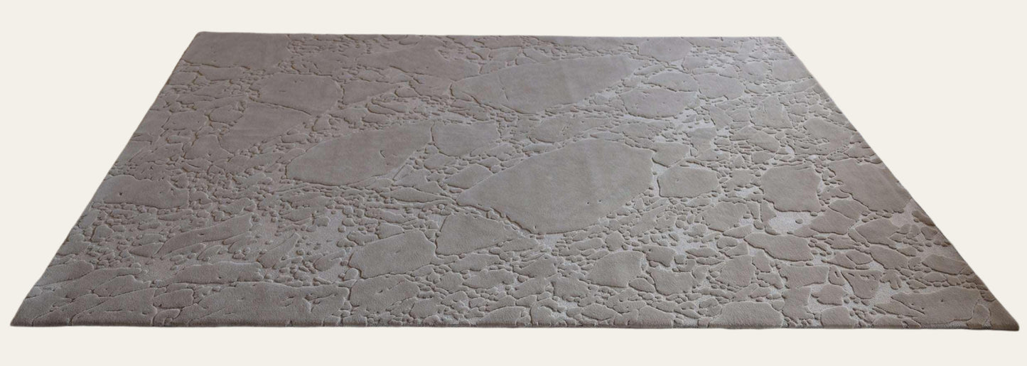 Melbourne Carpet -  Hand Carded Semi-Worsted New Zealand Wool and Bamboo Silk - Zuma UAE