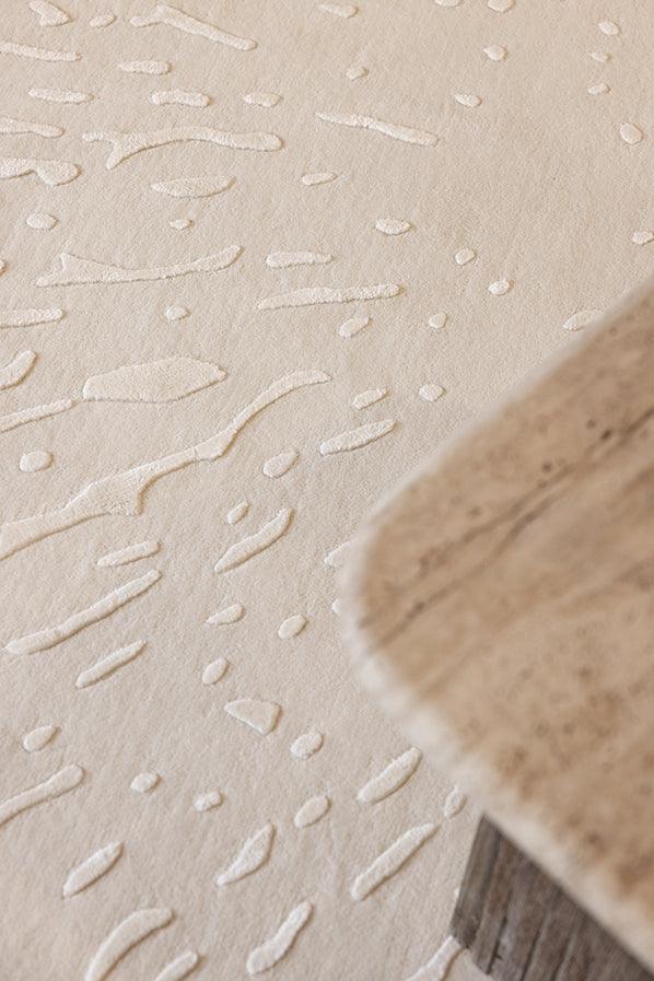 4*6m Silk Splatter 2.0 (Ivory) Carpet - New Zealand Wool and Polished Cotton Silk - Zuma UAE