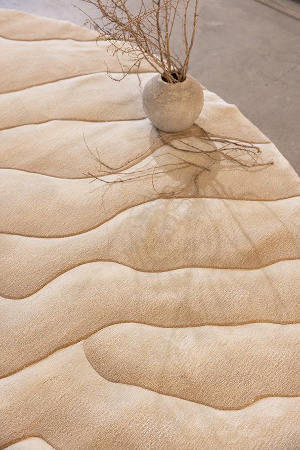4m Dunes (Crema) Carpet Online - Hand-tufted in Bamboo Silk and Hand Carded Semi-Worsted New Zealand Wool -  Zuma UAE