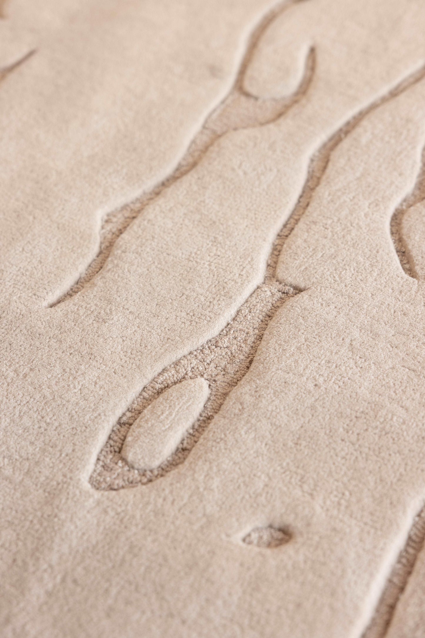 Loop Splatter 3.0 Carpet - Extra Fine Australian Wool and Tencel - Zuma UAE