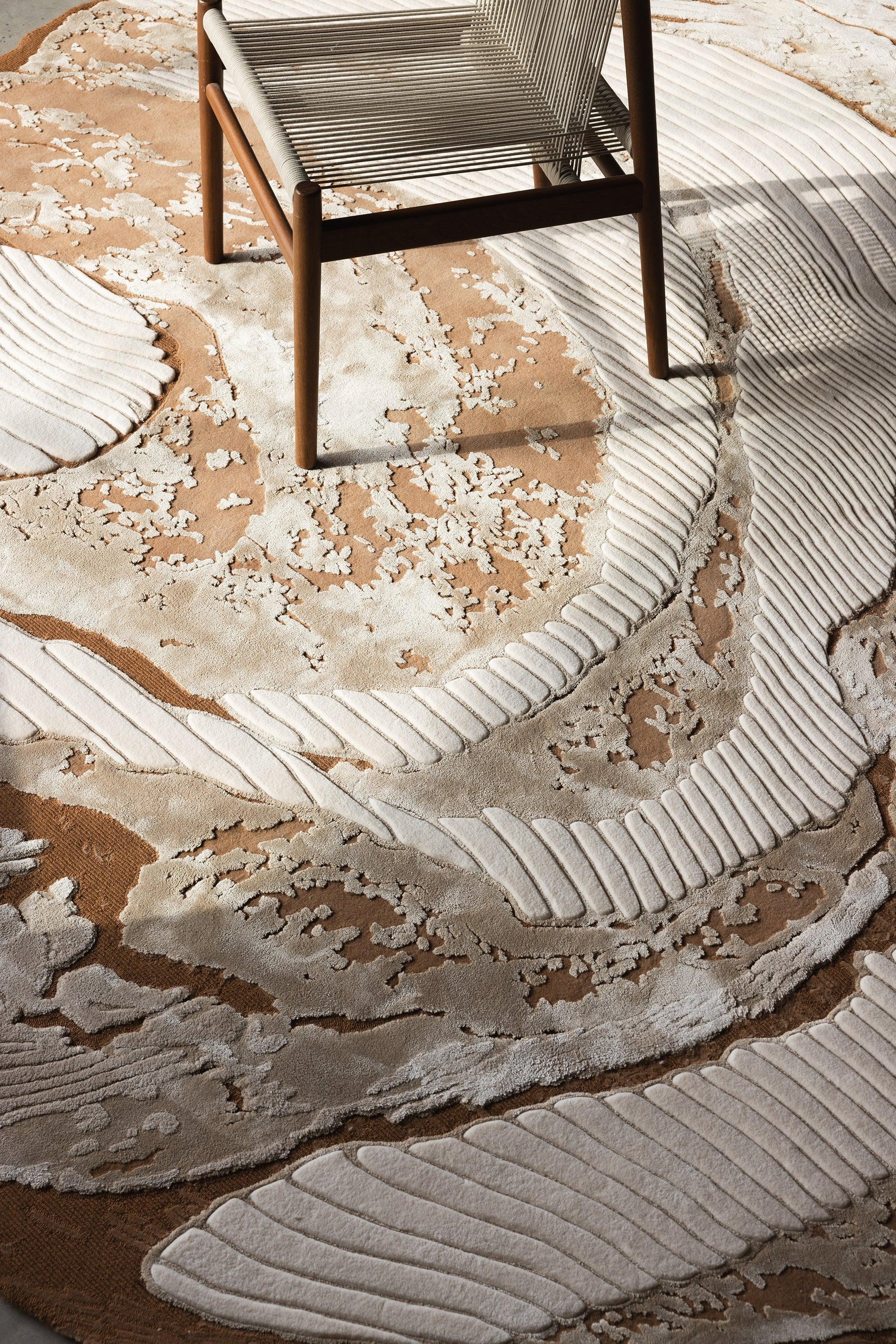 4*6m Vicuna Carpet - Hand Carded Spun Silk with Twisted Semi-Worsted - Zuma UAE