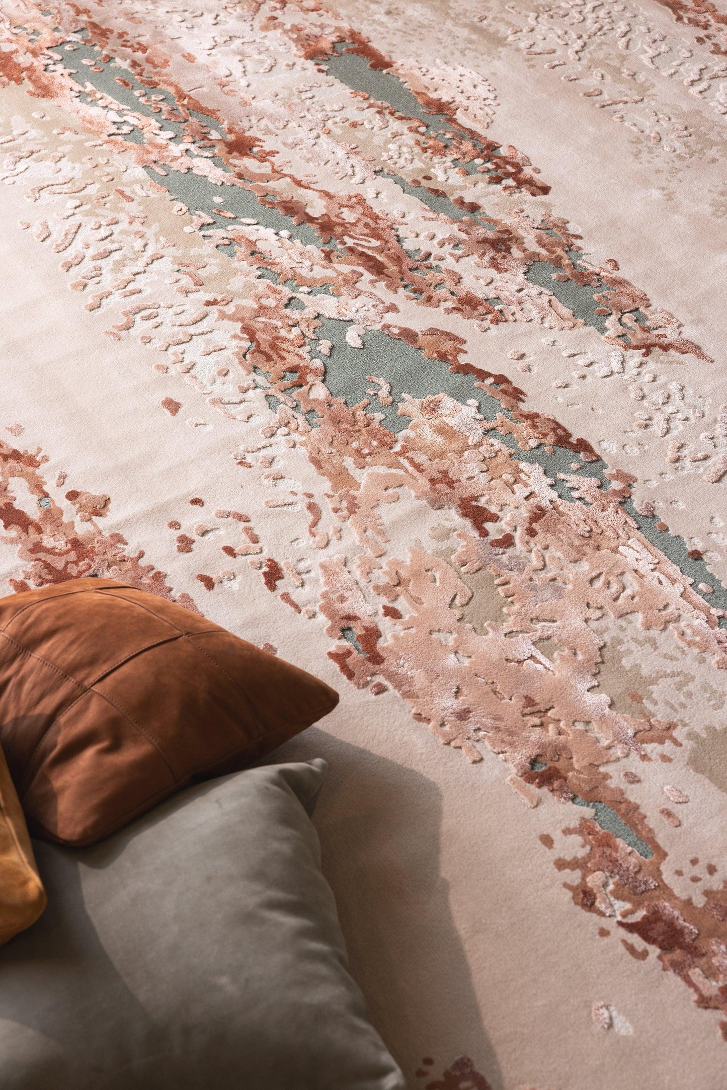 3m Mirim Carpet - Hand Tufted Semi-Worsted New Zealand Wool and Tencel -  Zuma UAE