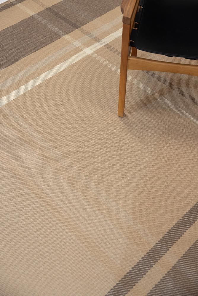 Czech Carpet - Virgin Wool Hand Loom Carpet - Zuma UAE