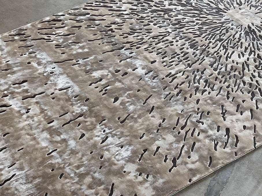 2.5*3.5m Loop Splatter (Mocha) Carpet - Extra Fine Australian Wool and Cotton Silk - Zuma UAE