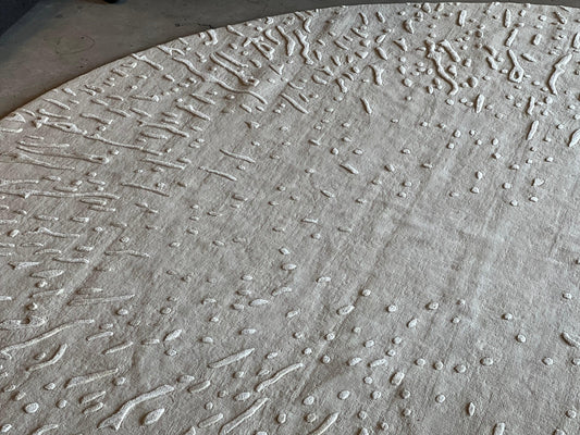 Silk Splatter Round (Ivory) Carpet Online - New Zealand Wool and Cotton Silk - Zuma UAE