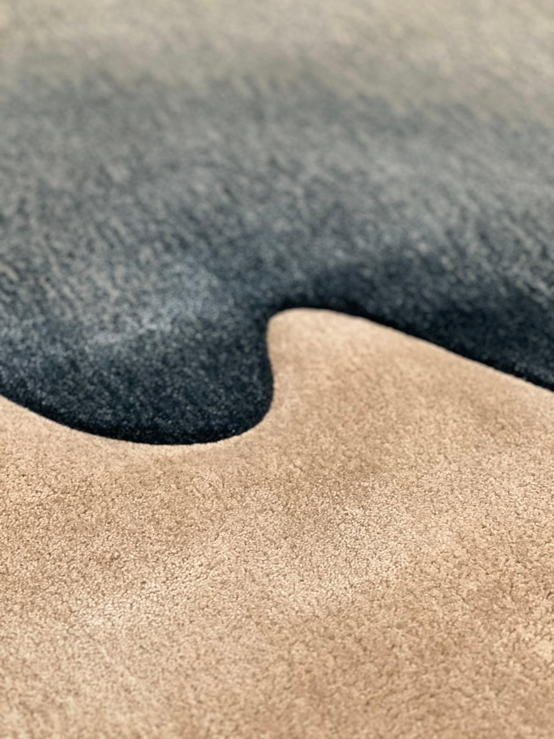 Saadiyat (Aqua) Carpet - Hand Carded Semi Worsted New Zealand Wool and Bamboo Silk - Zuma UAE