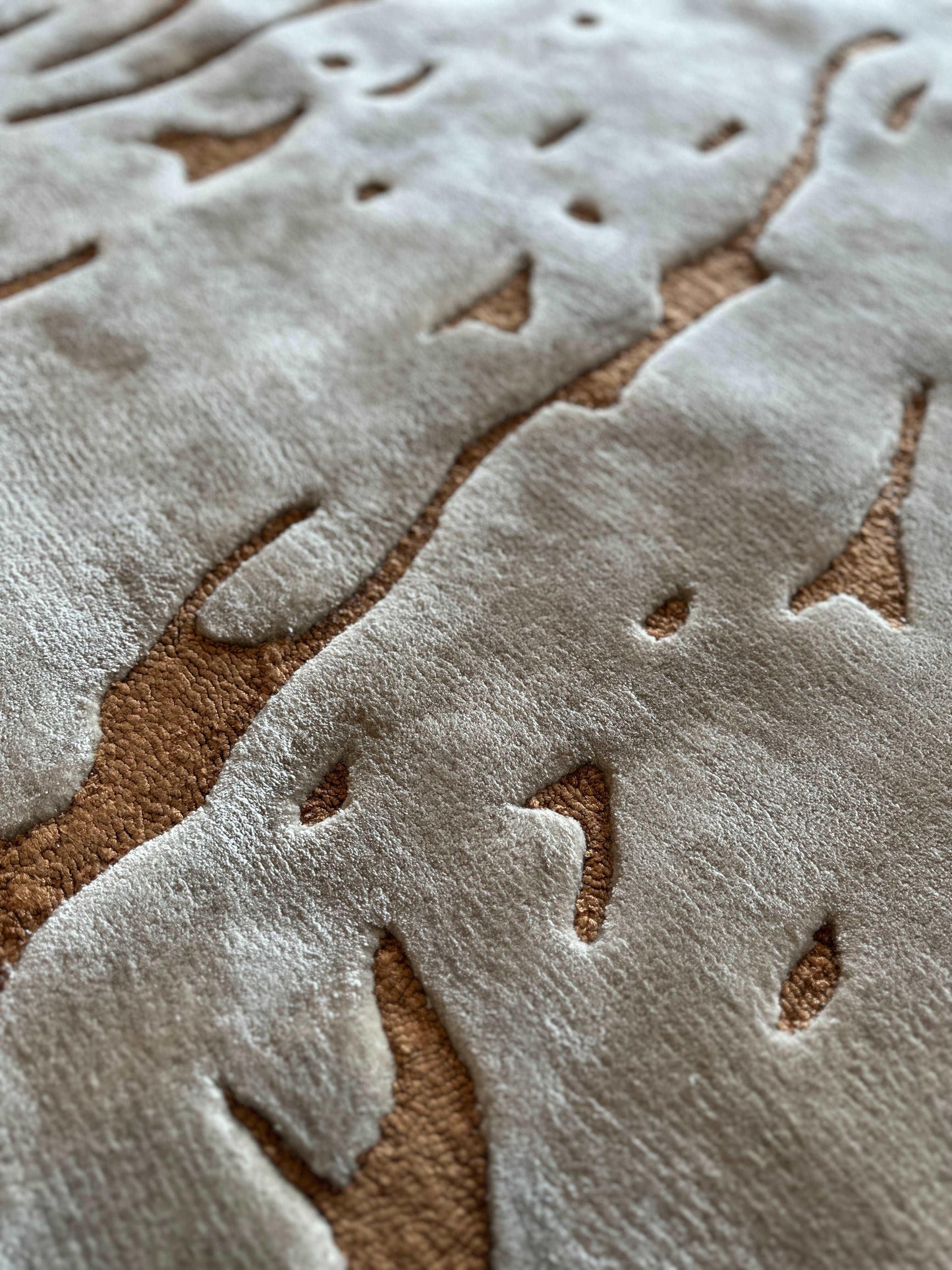 Loop Splatter 2.0 (Taupe) Carpet - Cotton Silk - Zuma UAE