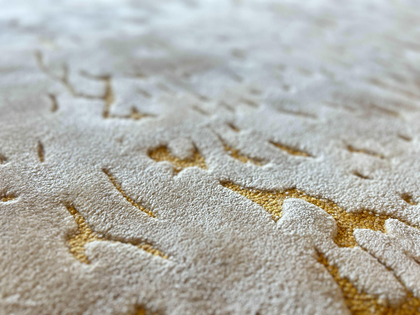 3.5*5m Edge Loop 2.0 (Gold) Carpet - Bamboo silk - Zuma UAE