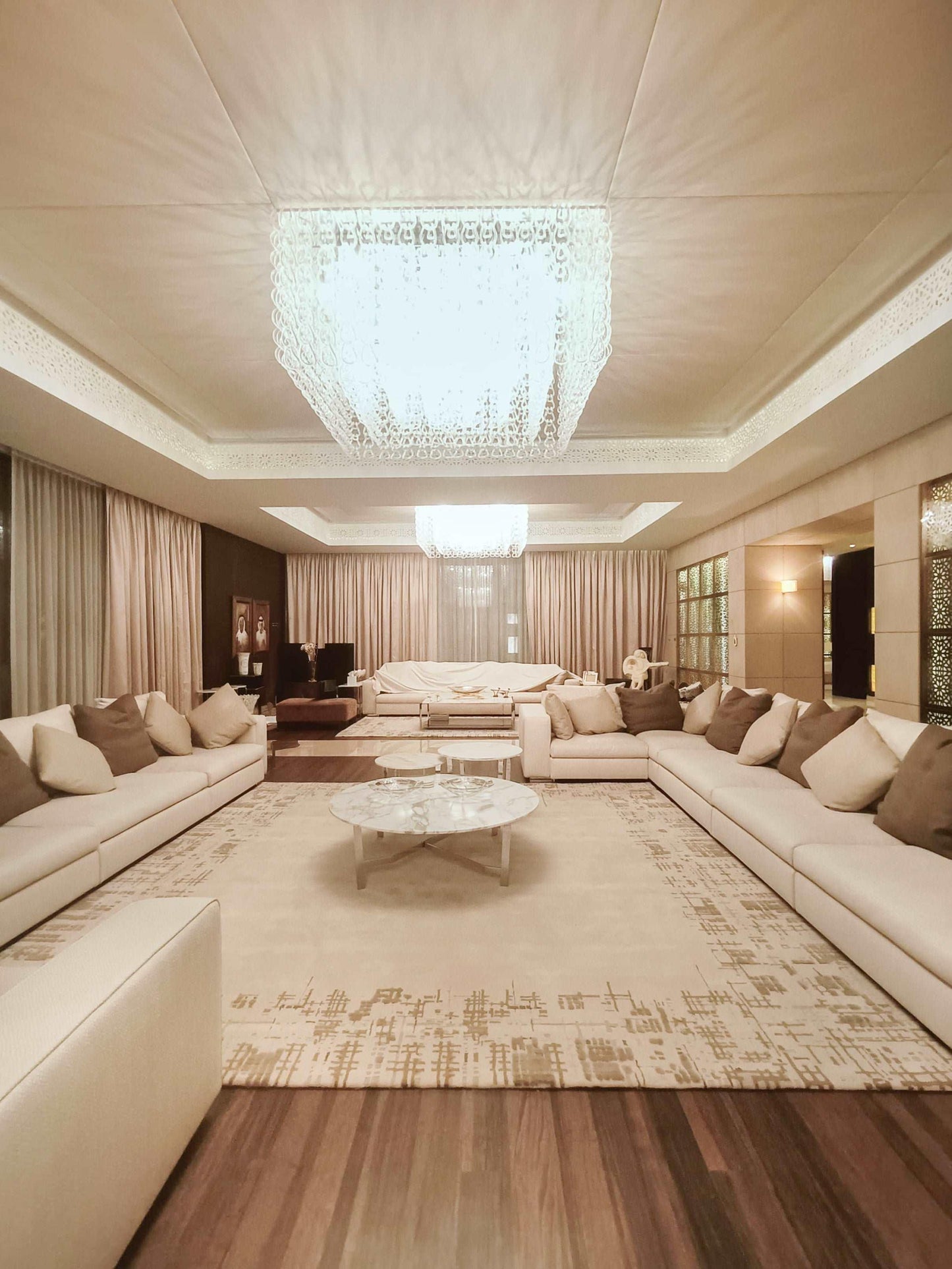 Disguise (Crema) Carpet - New Zealand Wool and Bamboo Silk - Zuma UAE