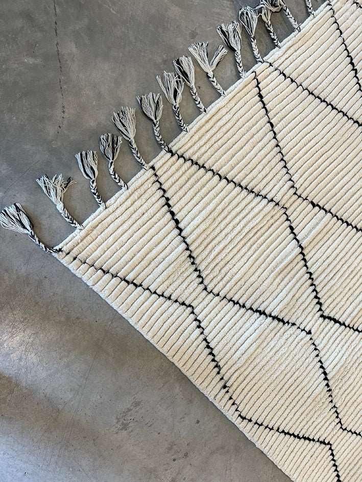 Berber Carpet - Cotton and Silk Handloom Carpet - Zuma UAE