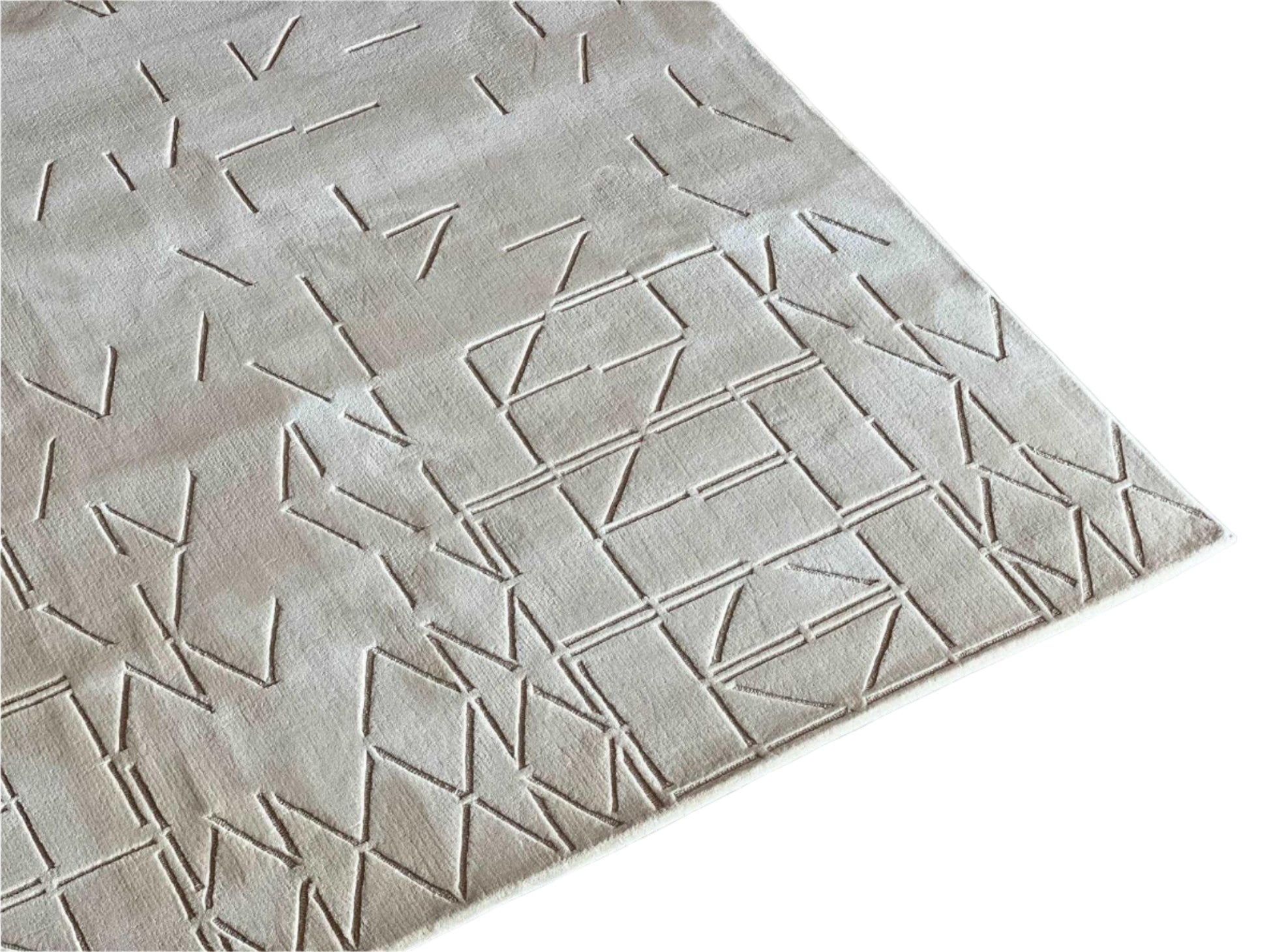 Bohemian White Carpet - Hand Carded Semi-Worsted New Zealand Wool - Zuma UAE