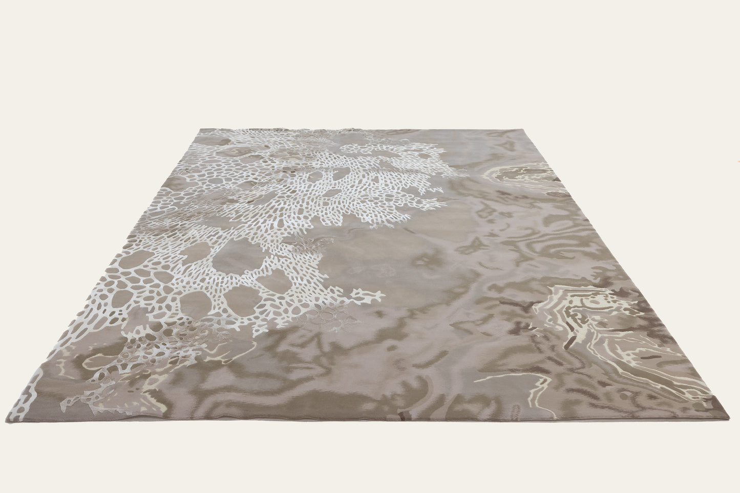 La Roche Carpet - 100% Semi Worsted New Zealand and Tencel - Zuma UAE
