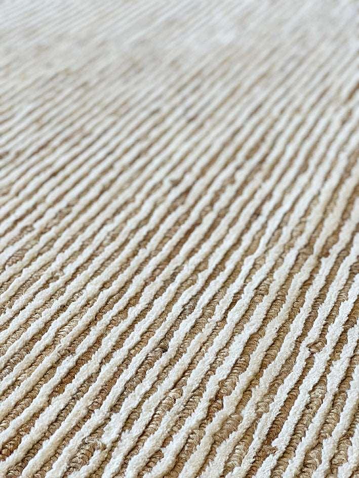 2*3m Linea Carpet - Hand Tufted in Semi-Worsted New Zealand Wool - Zuma UAE