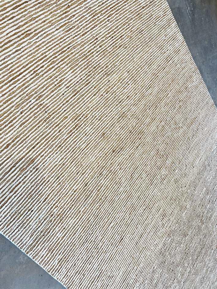 Linea Carpet - Hand Tufted in Semi-Worsted New Zealand Wool - Zuma UAE