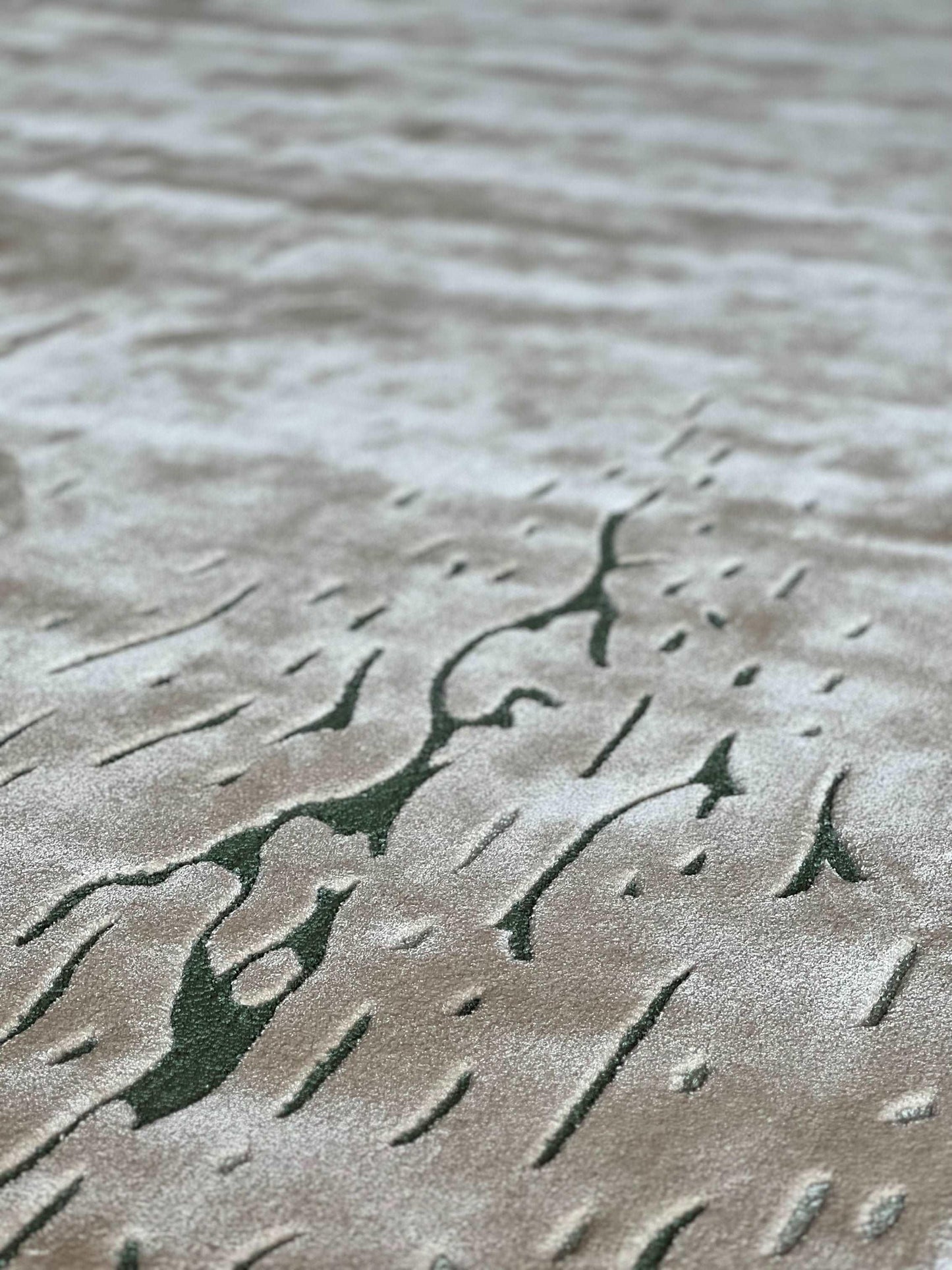 Edge Loop Carpet - Bamboo Silk - Zuma UAE