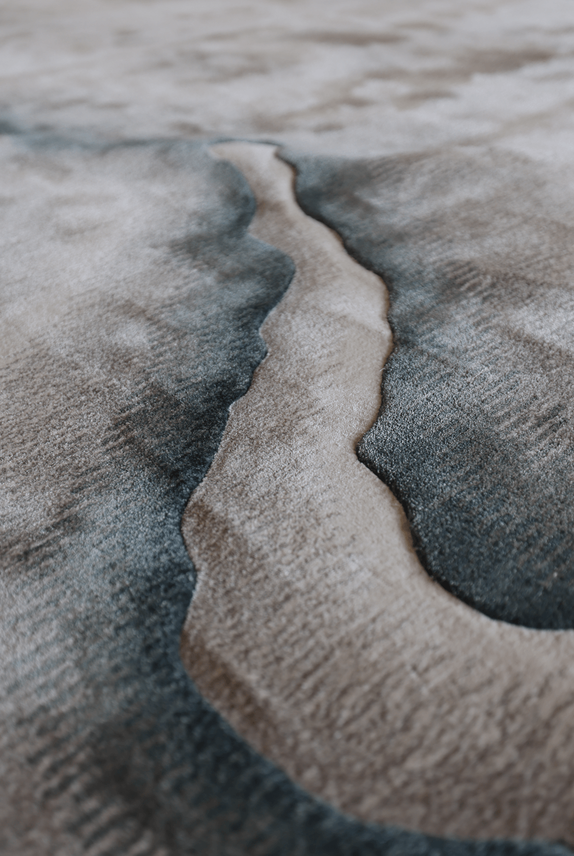 Saadiyat 2.0 Carpet - Polished Cotton Silk - Zuma UAE