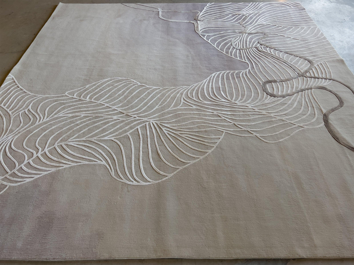 3*4m Silk Ribbons Carpet - Hand Tufted in Cotton Silk and Semi Worsted New Zealand Wool - Zuma UAE