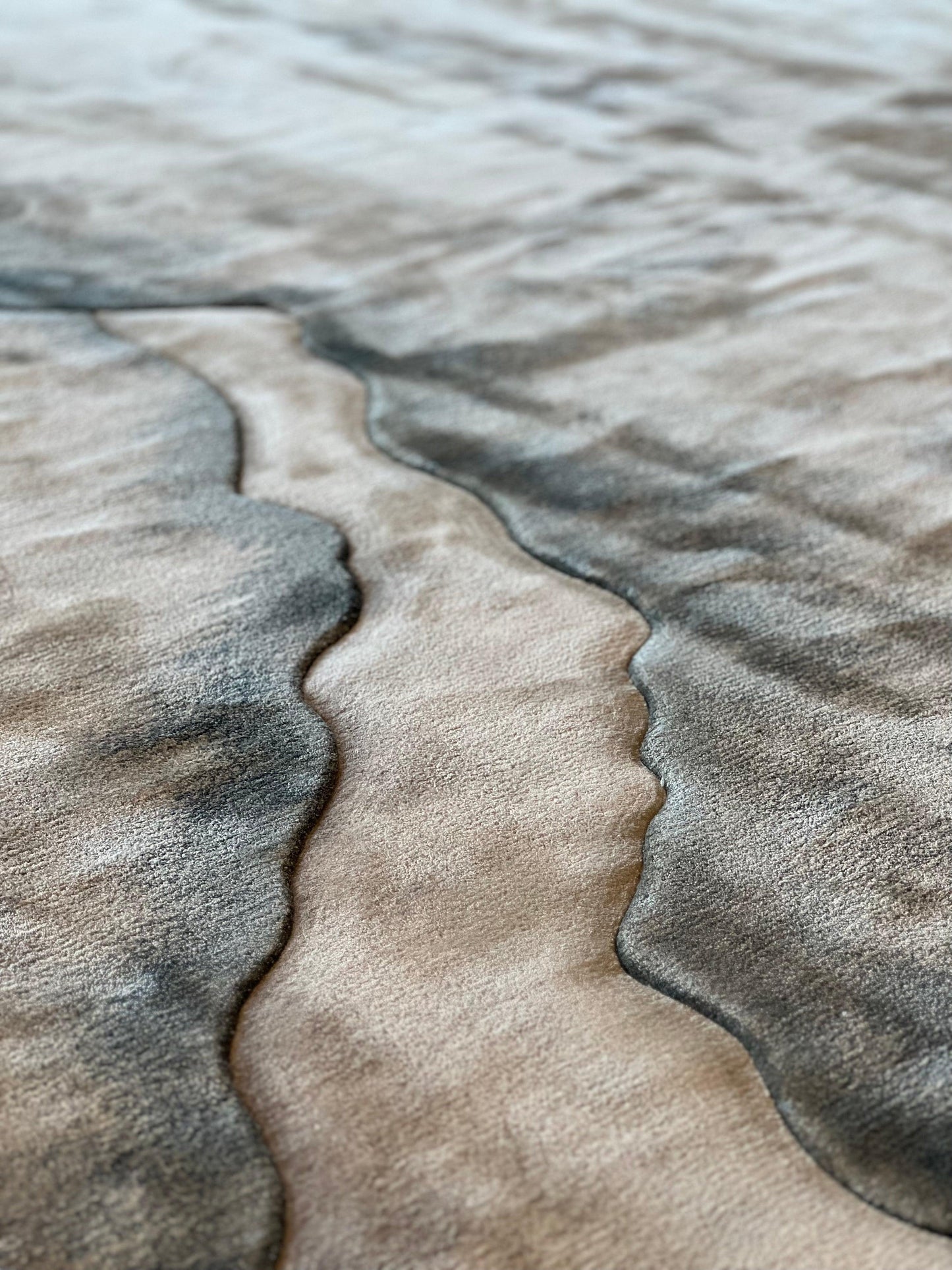 3*4m Saadiyat 2.2 Carpet - Polished Cotton Silk - Zuma UAE