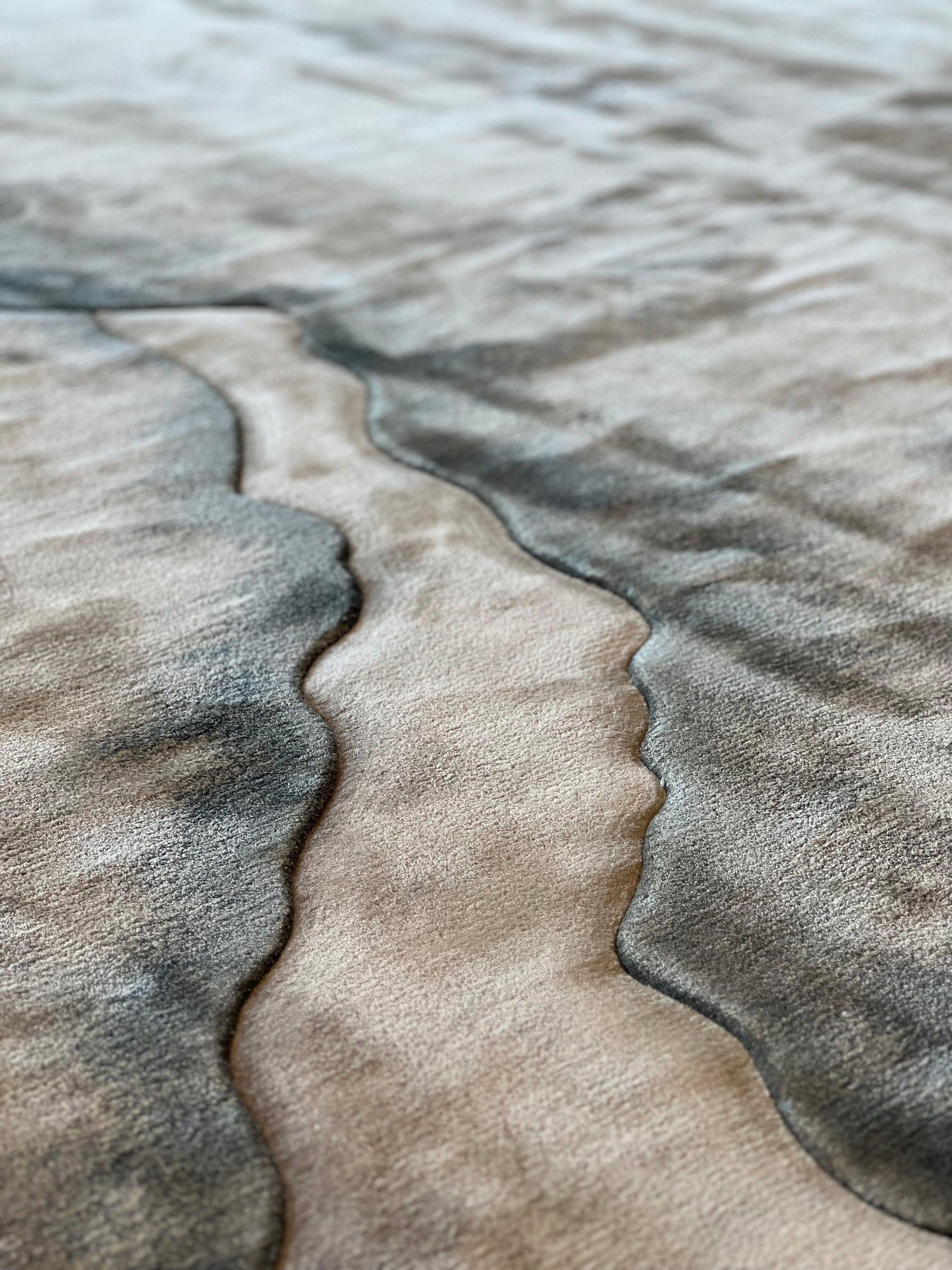 3*4m Saadiyat 2.2 Carpet - Polished Cotton Silk - Zuma UAE