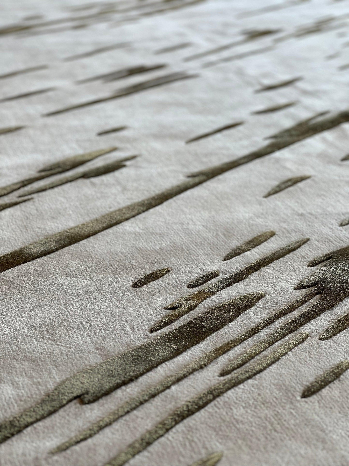 3*4m Tapir (Olive Green) Carpet - Bamboo Silk & Wool - Zuma UAE