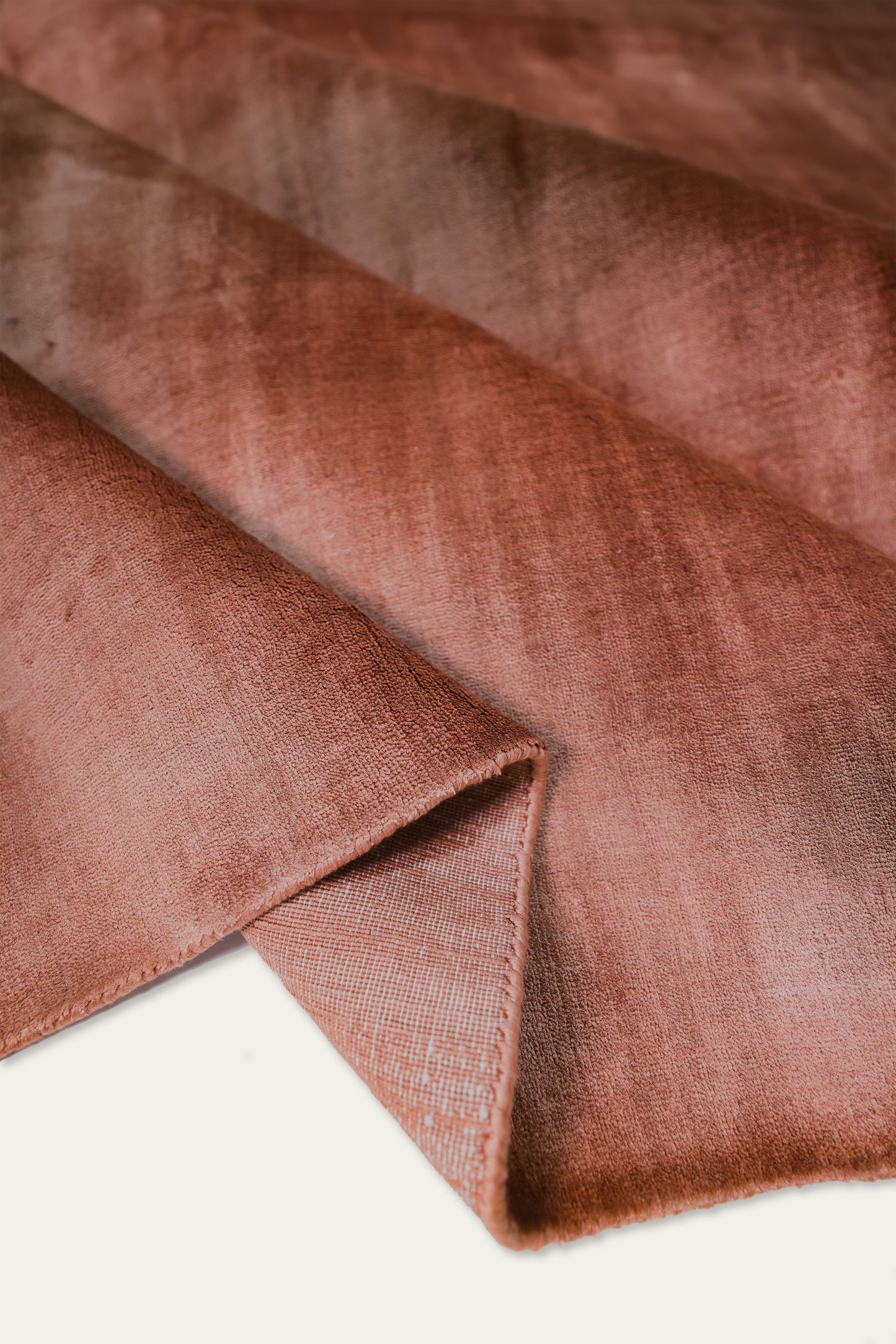 مجموعة النول الجميلة