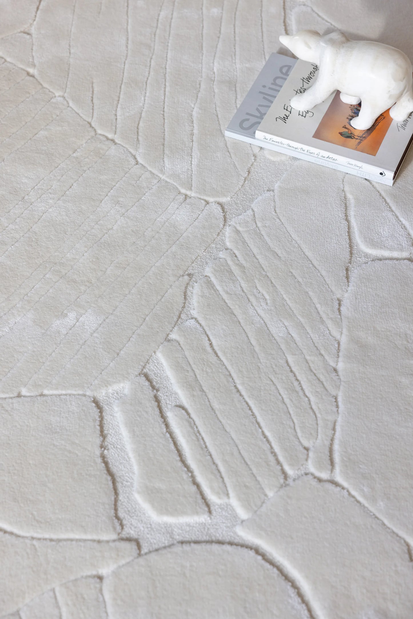3*4m Menhir (Ivory) Carpet - Hand Tufted 50% New Zealand Wool and 50% Tencel - Zuma UAE 