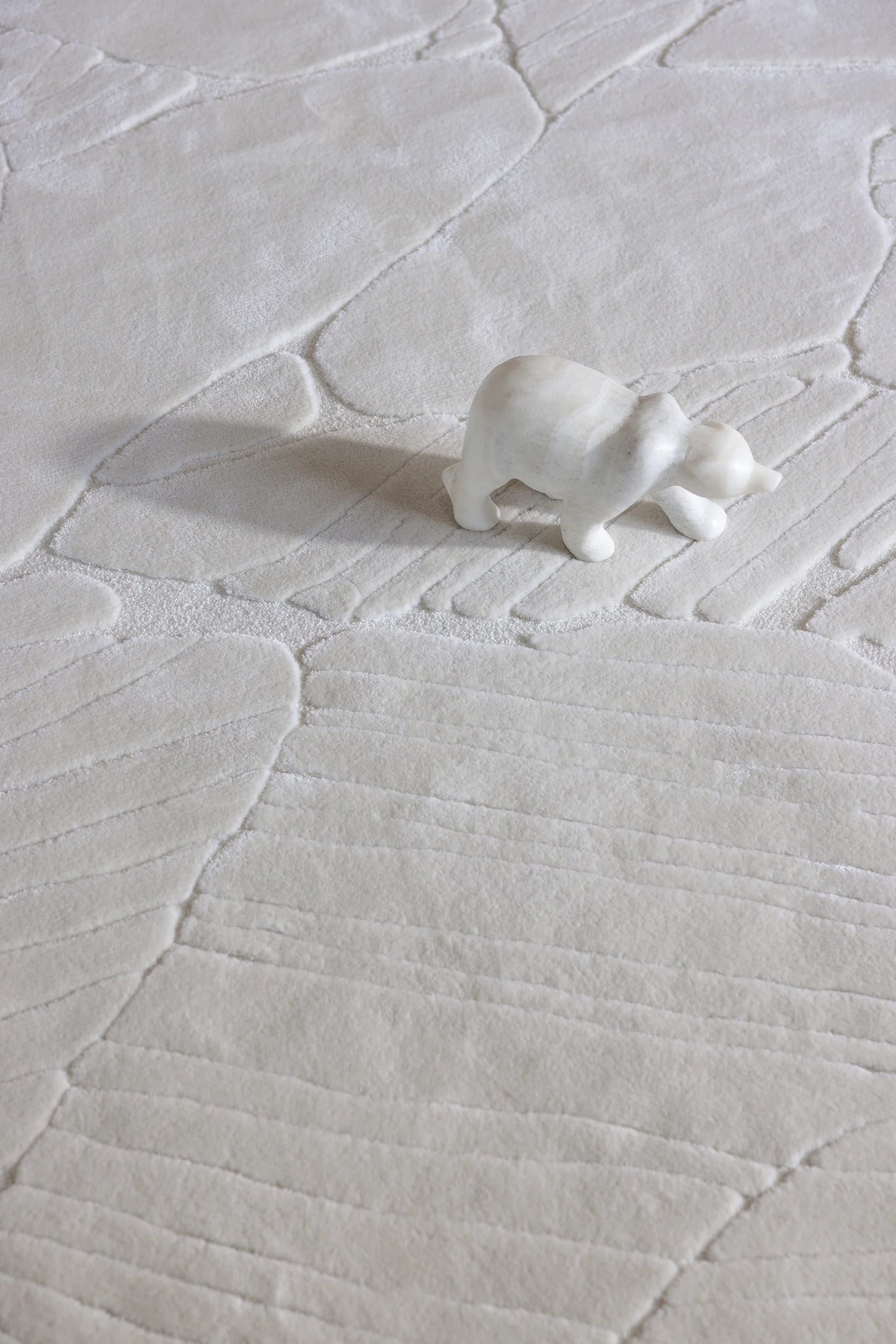 4*6m Menhir (Ivory) Carpet -  Hand Tufted 50% New Zealand Wool and 50% Tencel - Zuma UAE