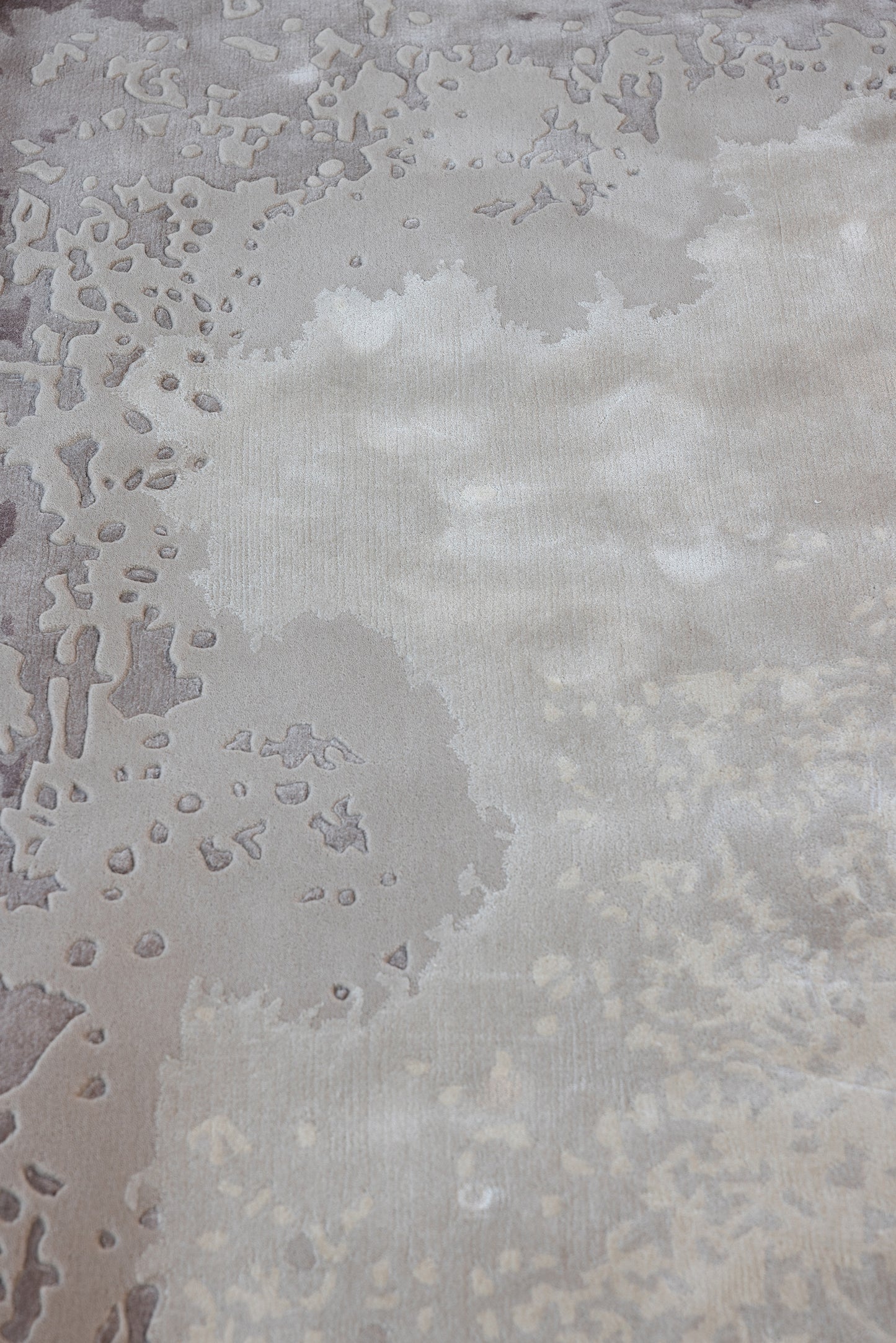 Edge Spill (Taupe)