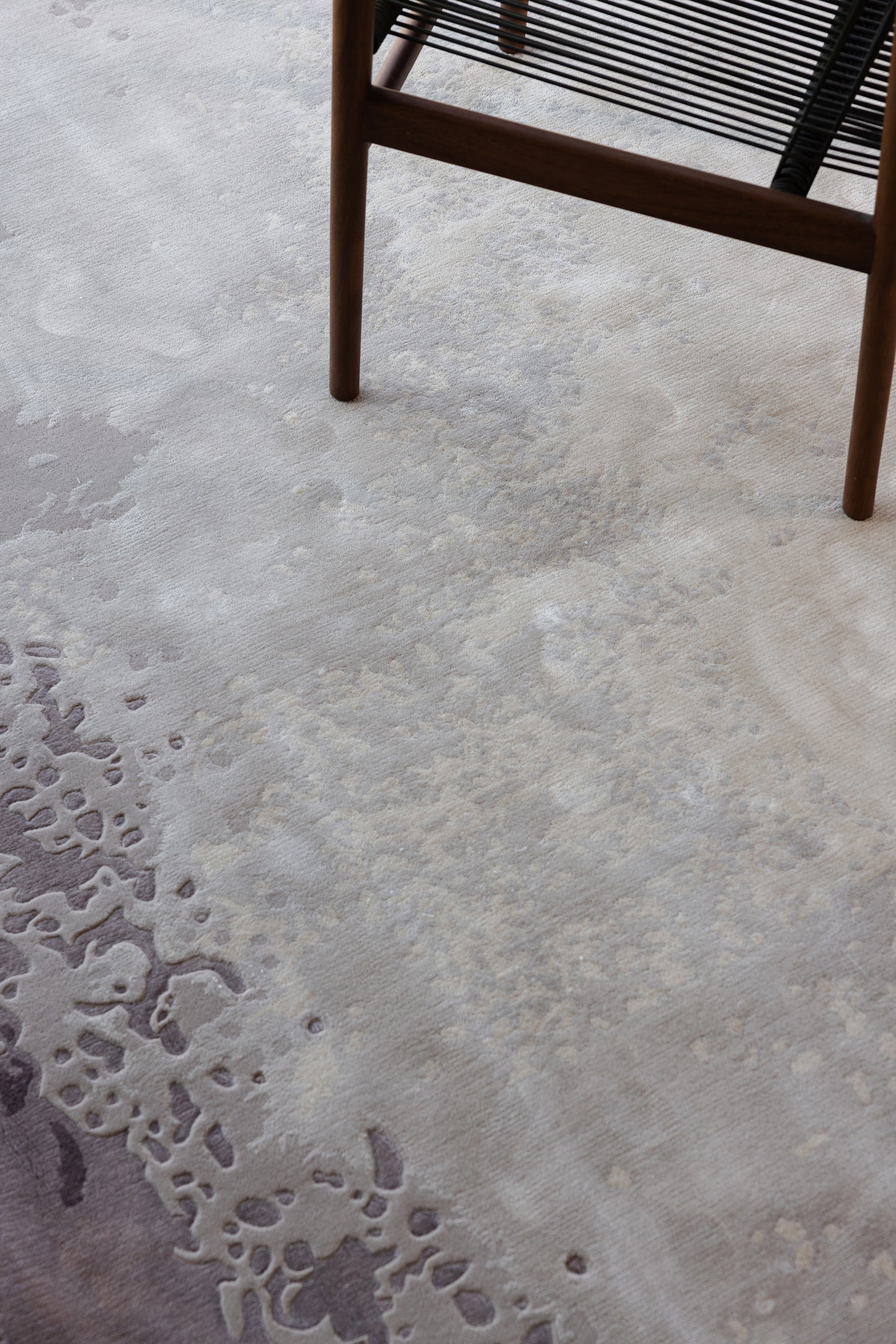 Edge Spill (Taupe)