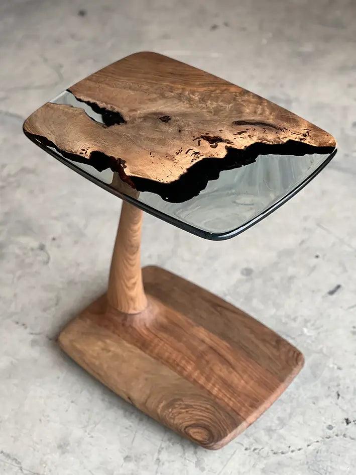 Liscio Side Table  (In Stock)