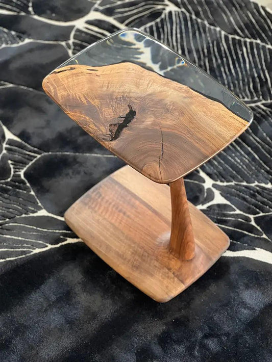 Liscio Side Table  (In Stock)
