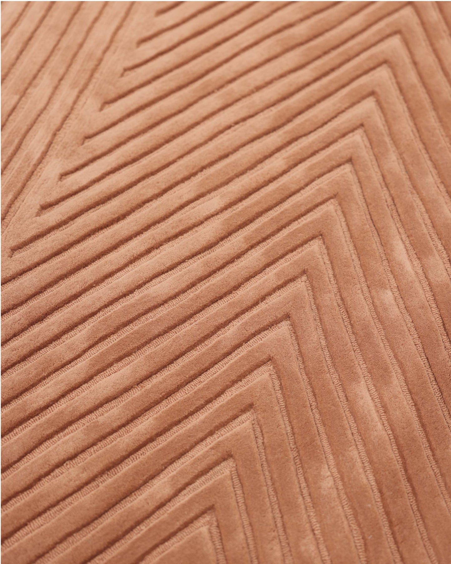 Linea II (Brick Red)