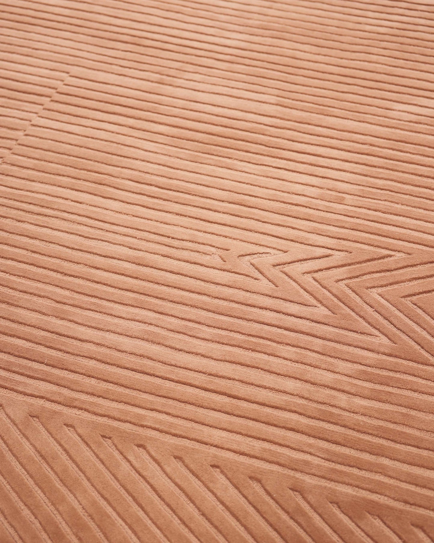 Linea II (Brick Red)