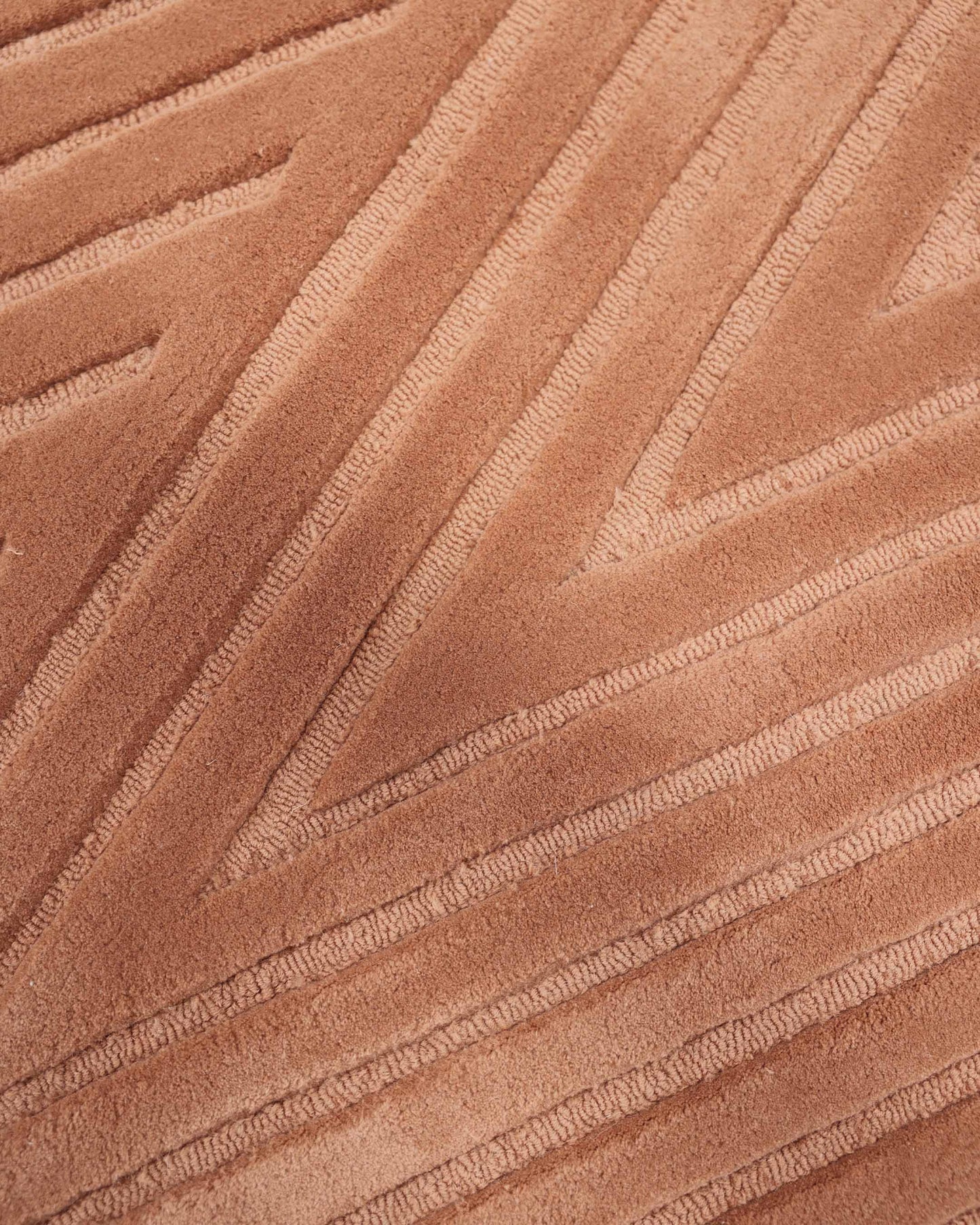 Linea II (Brick Red)