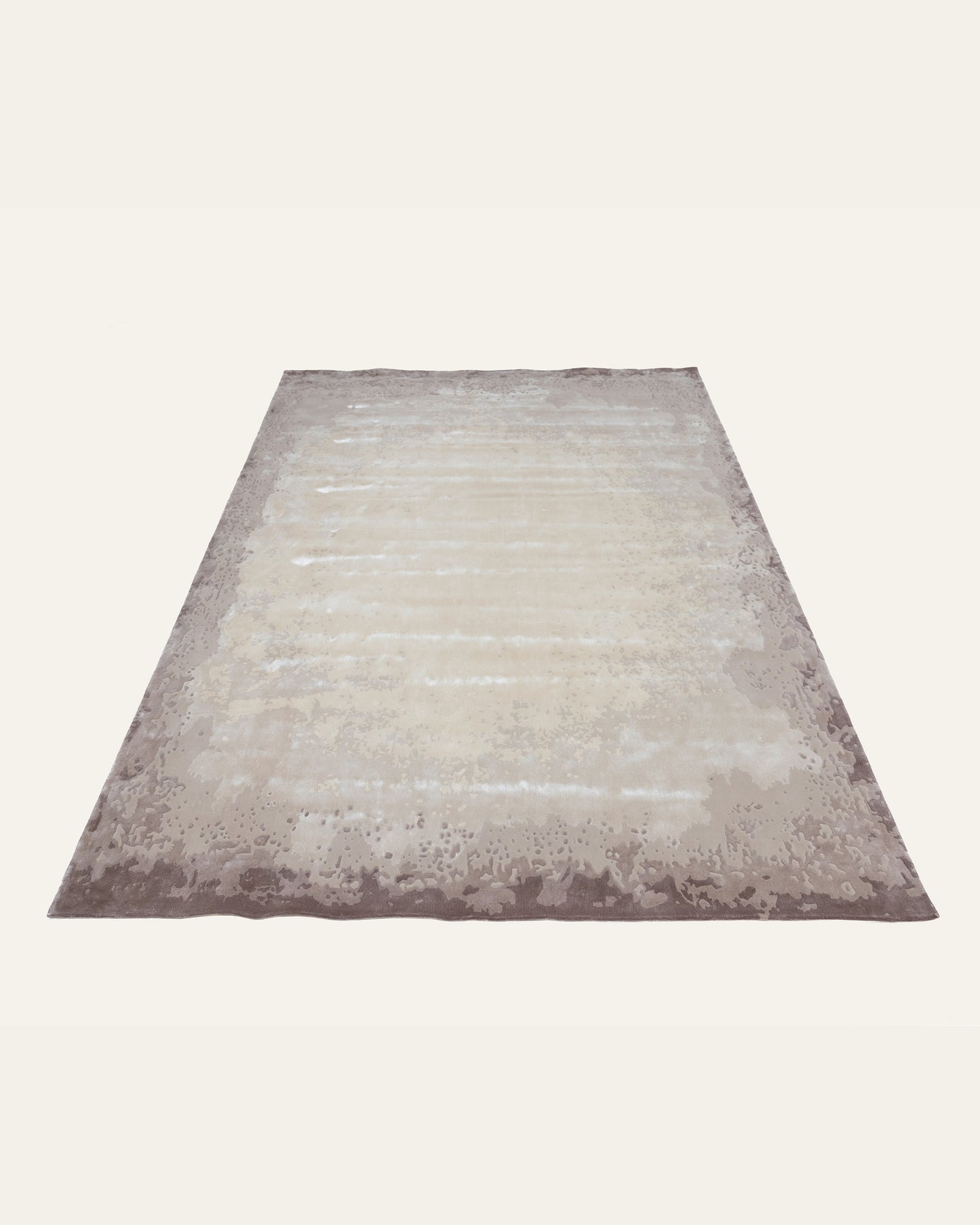Edge Spill (Taupe)