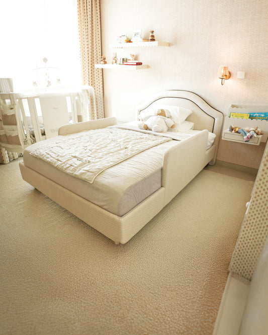 Lola Bed