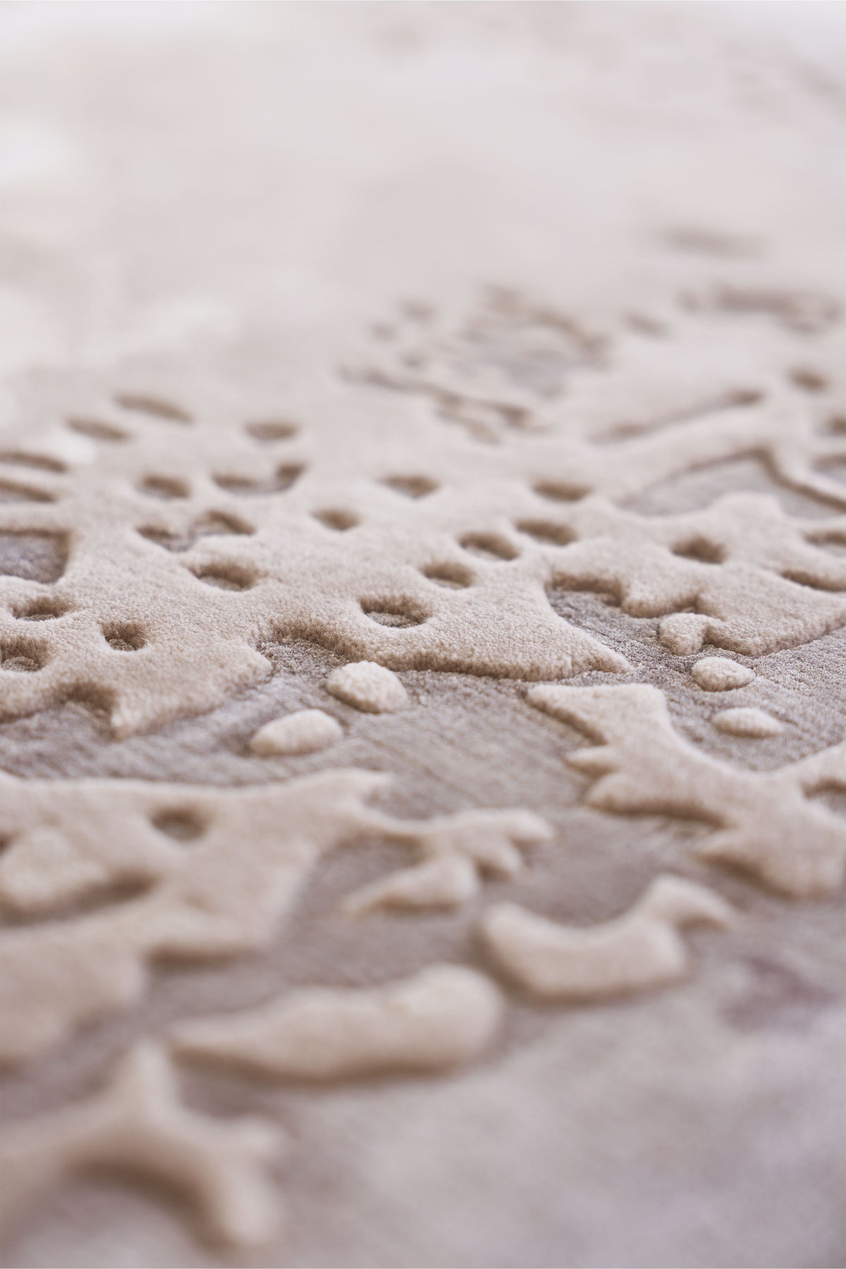 Edge Spill (Taupe)