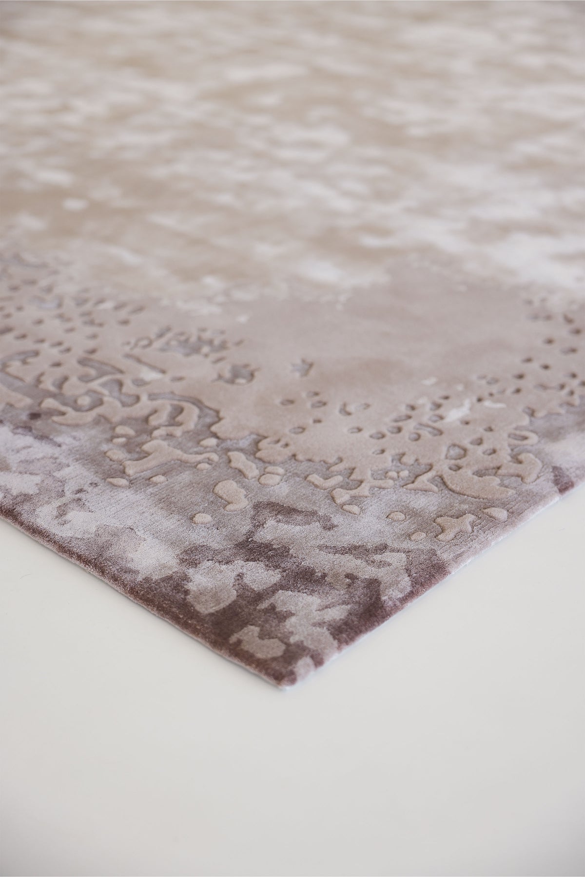 Edge Spill (Taupe)