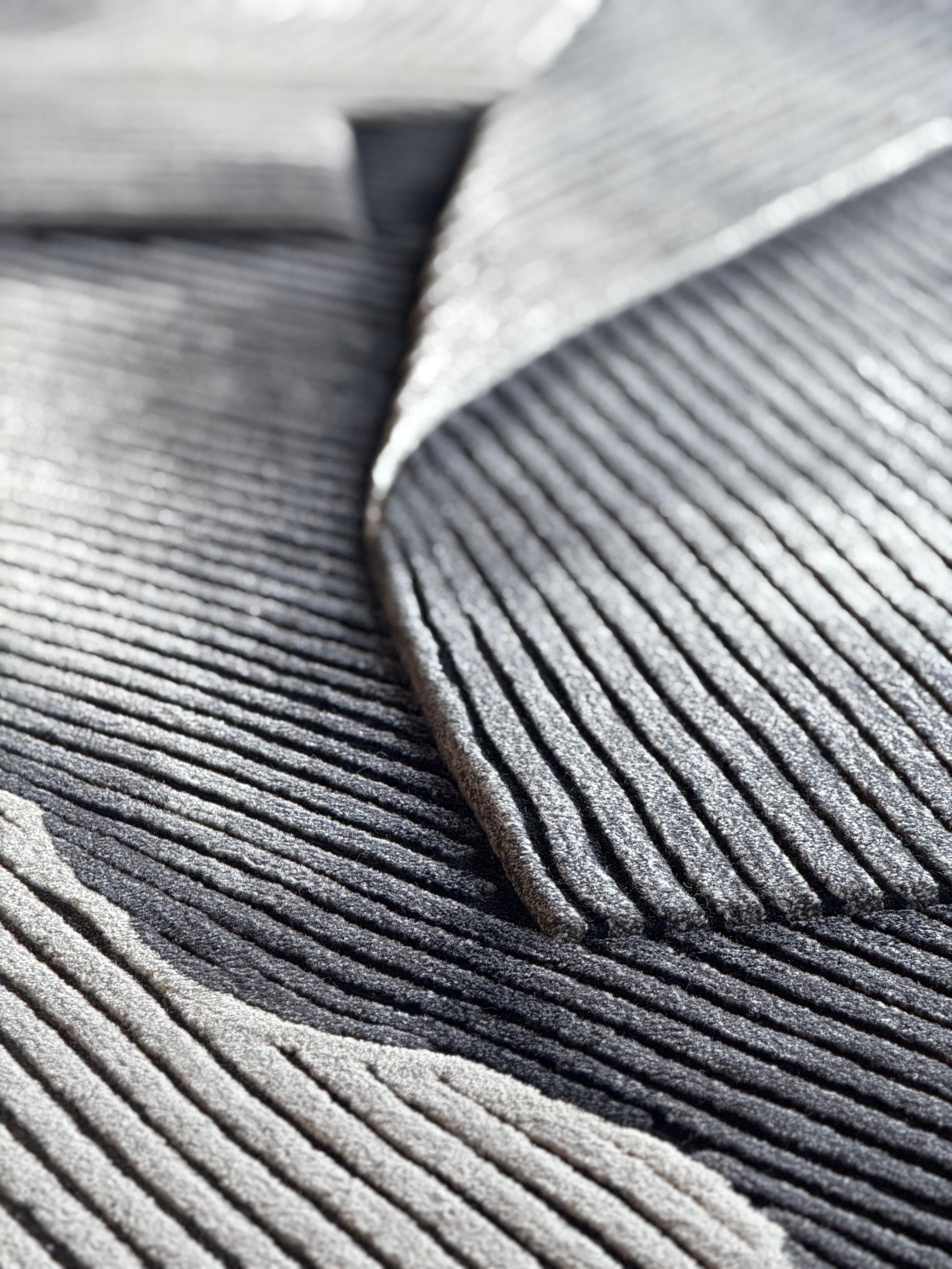 The Textured Collection Pleats (Carbon)