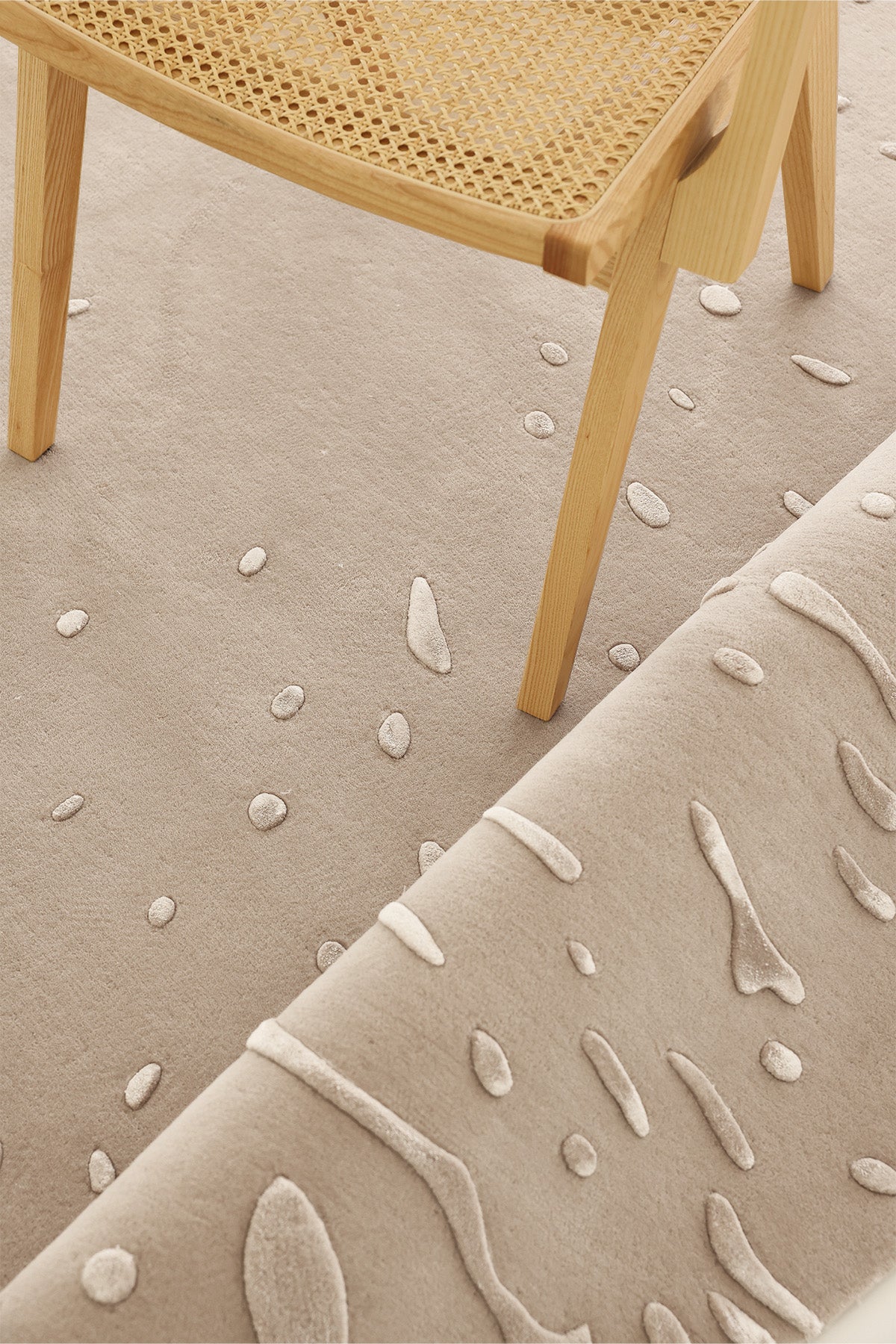 Silk Splatter 2.0 (Beige)