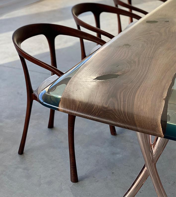 Liscio Dining Table